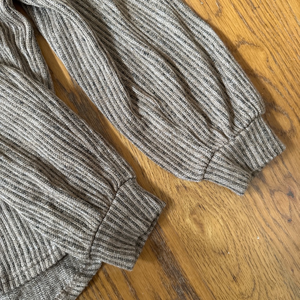 Brown Ribbed Henley top - Picture 6 of 7